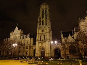 Paris bei Nacht